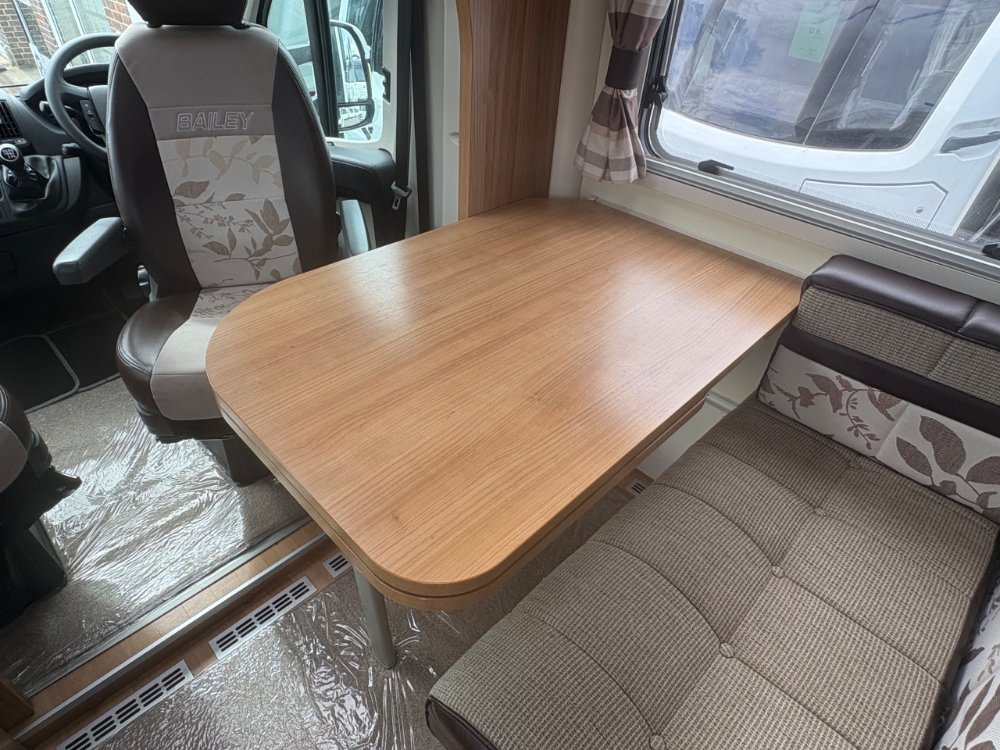 /photos/9236/8144e114-b779-8023-f7a2-6cef772f3922_i1000x750.jpg